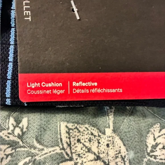 NWT Lululemon Crew Length Training Entrainment Power Stride Socks - Picture 4 of 7